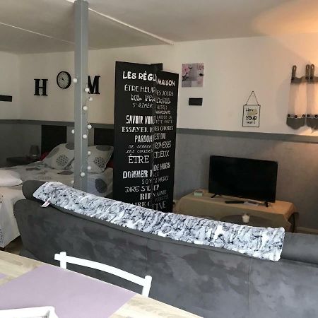 Joli Studio Au Coeur De Verdun Exterior foto
